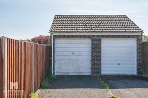 Photo 16- click for photo gallery